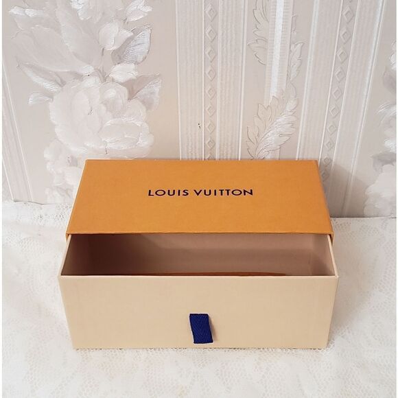 Louis Vuitton Sunglasses Box Pull Drawer Style Like New - Picture 2 of 4
